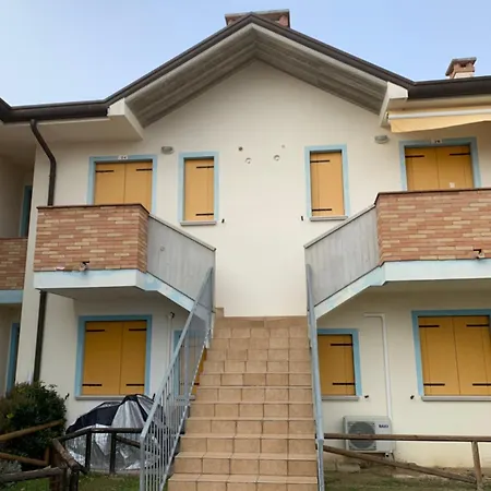 Homely Nest With Shared Swimming Pool - Beahost Apartment Rosolina Mare